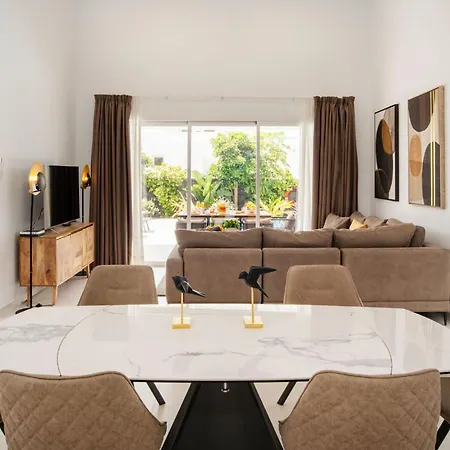 Sunrise By Buenavilla Villa