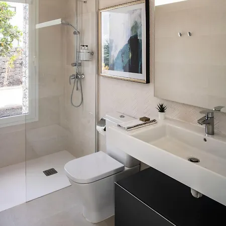 Villa Sunrise By Buenavilla *