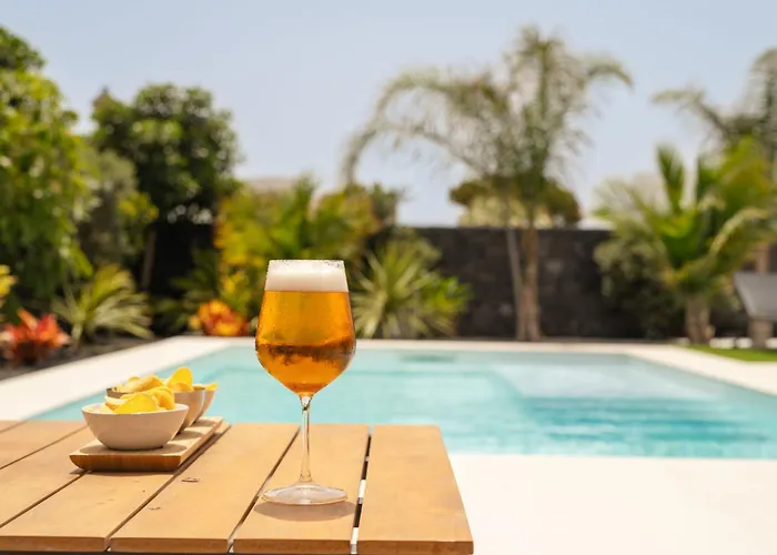 Sunrise By Buenavilla Villa