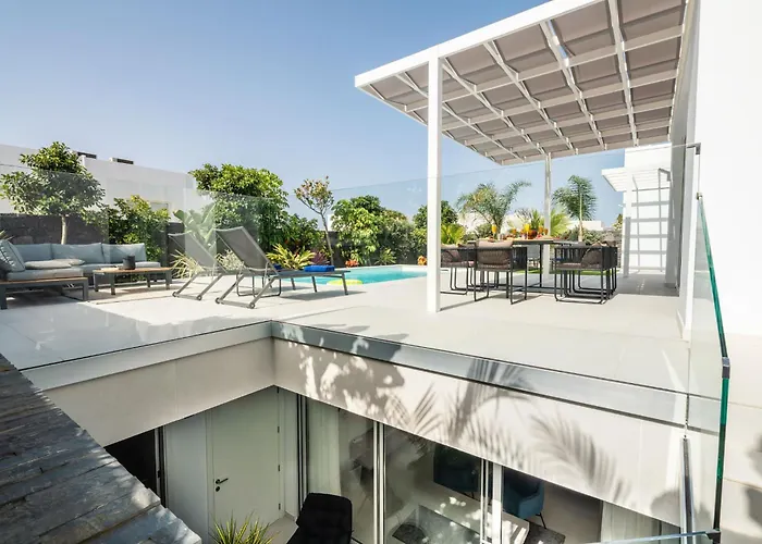 Sunrise By Buenavilla Villa *